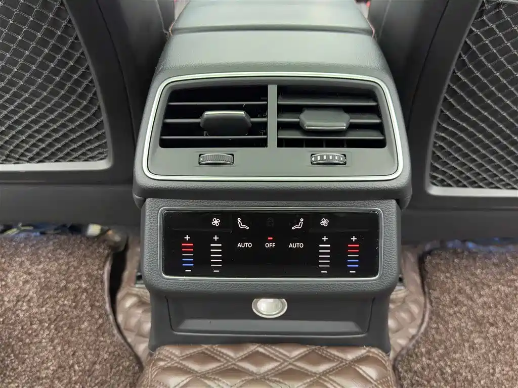 Audi A6L 2019 45 TFSI Premium Dynamic фото 11