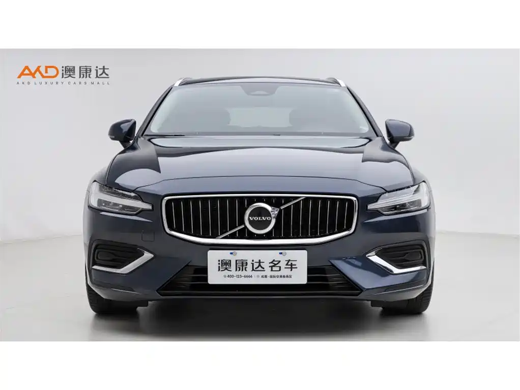 Volvo V60 2024 B5 Smart Premium Luxury Edition фото 2