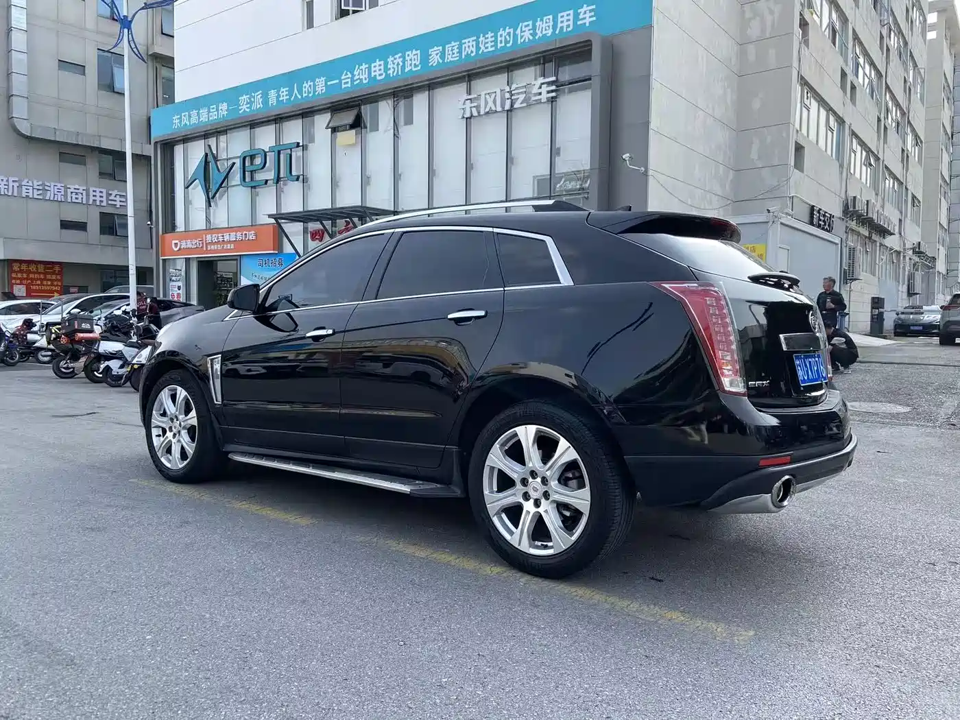 Cadillac SRX 2013 3.0L Luxury фото 6