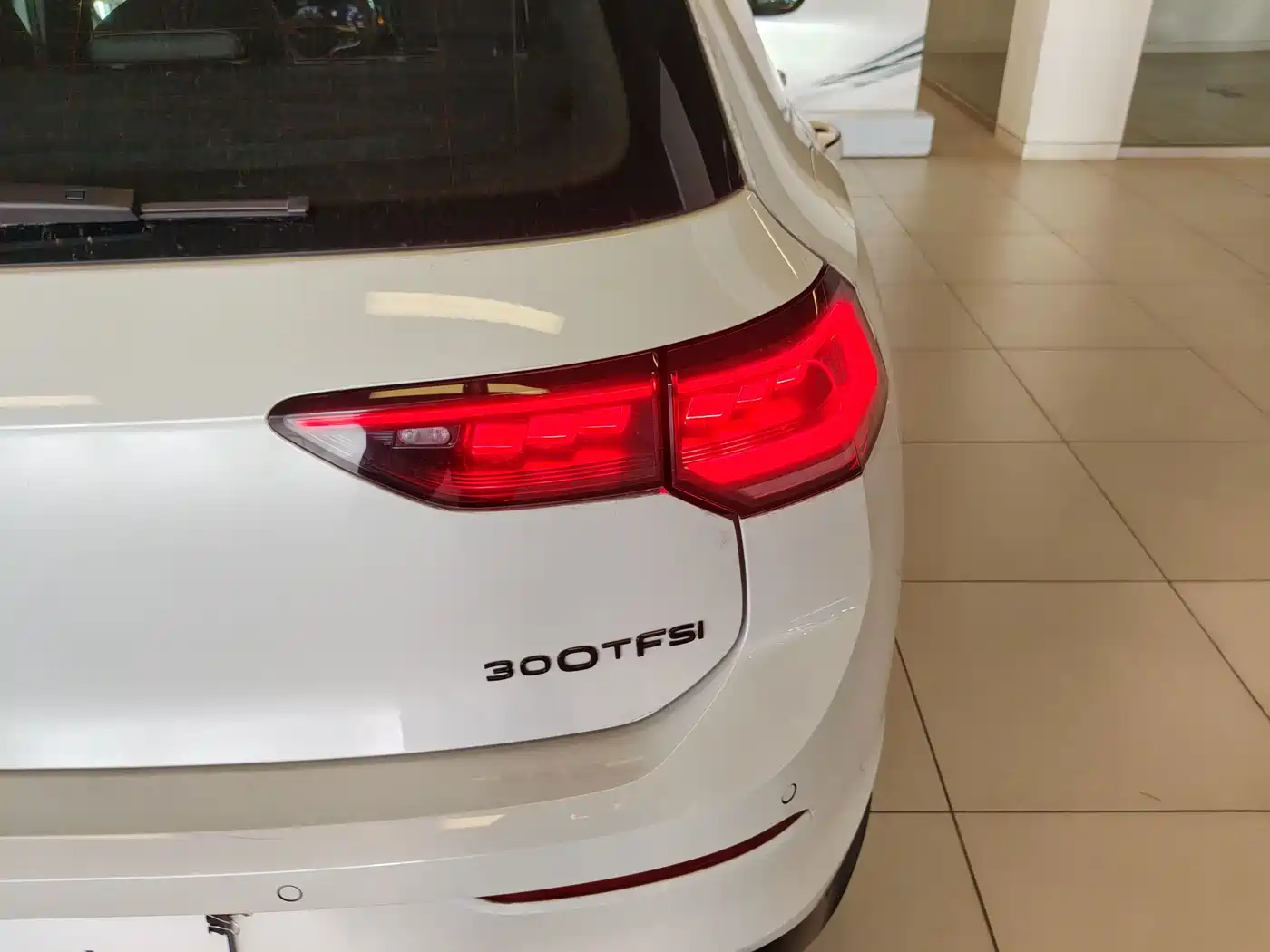 Volkswagen Golf 2025 2025 300TSI R-Line