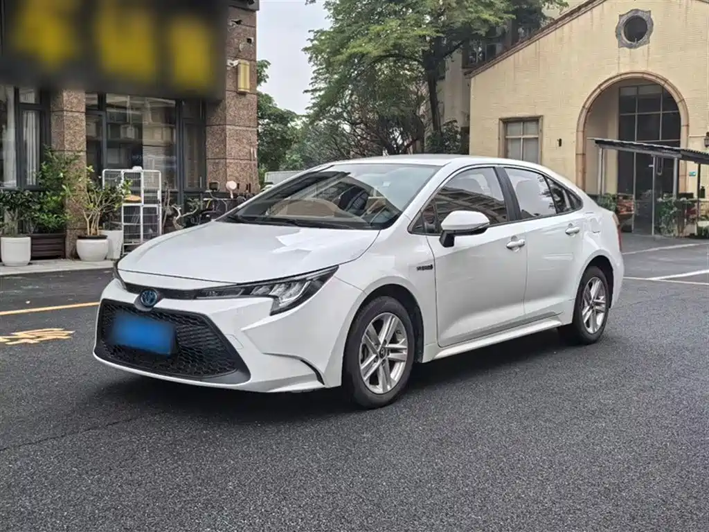 Toyota Levin 2021 Dual Hybrid 1.8H E-CVT Leading Edition фото 24