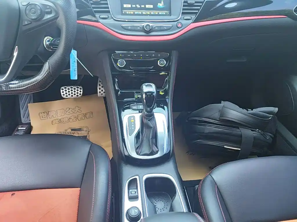 Фото 14 - Buick Verano