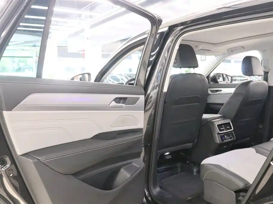 Volkswagen Talagon 2023 380TSI 4WD R-Line Touring Edition фото 15