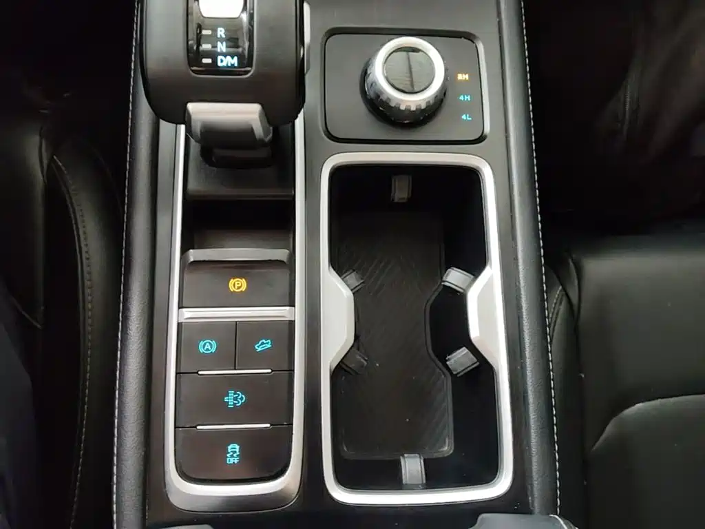 Jiangling Dadao 2024 2023 All-rounder 2.3T Diesel Automatic 4WD Long Wheelbase Comfort Edition