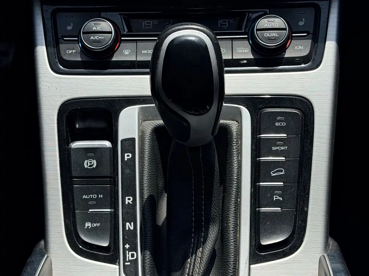 Geely Boyue 2016 2016 1.8TD Automatic Wisdom Type