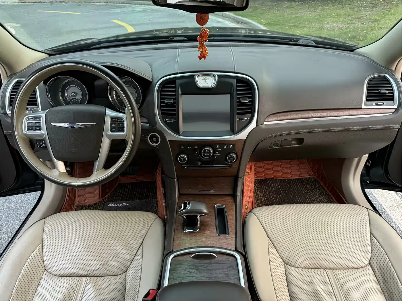 Chrysler 300C (Import) 2015 2014 3.0L Excellence Edition