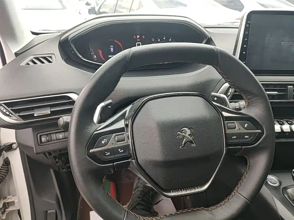 Peugeot 4008 2017 350THP Elite Edition фото 11