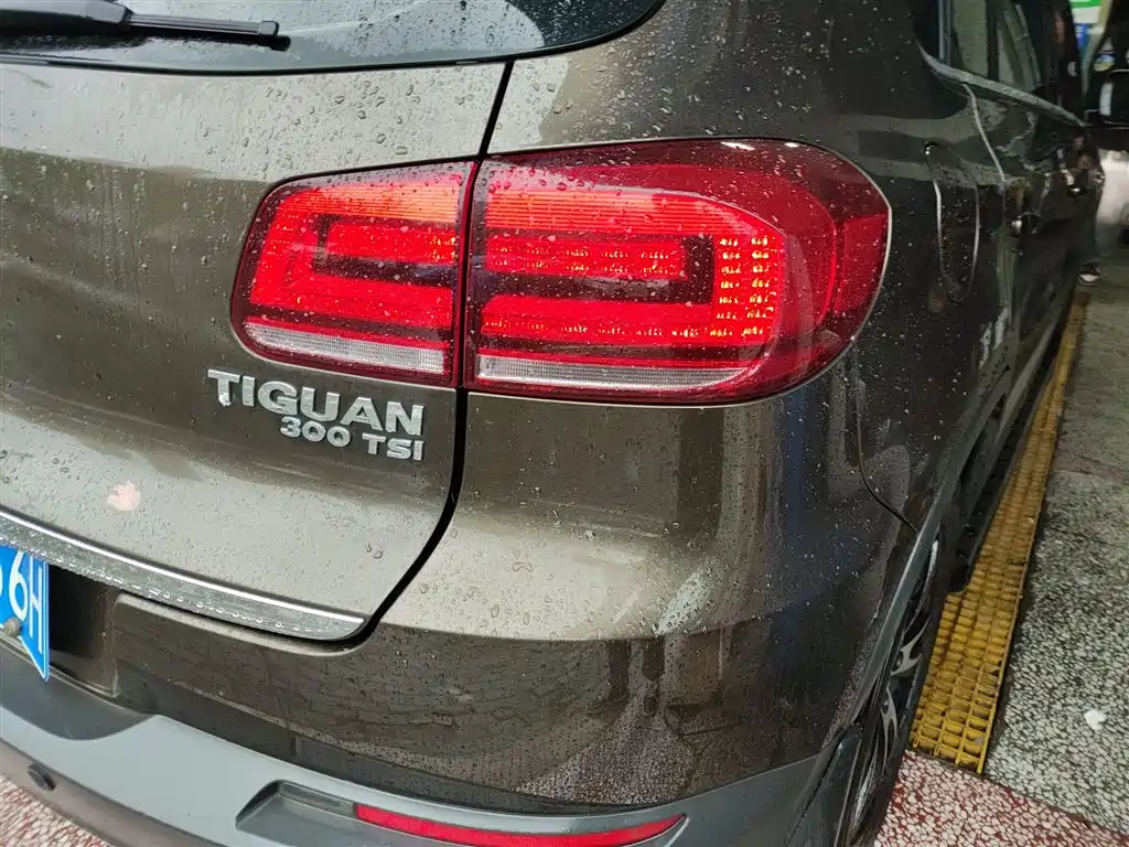 Volkswagen Tiguan 2016 Model 300TSI Automatic 4WD Luxury Edition фото 24
