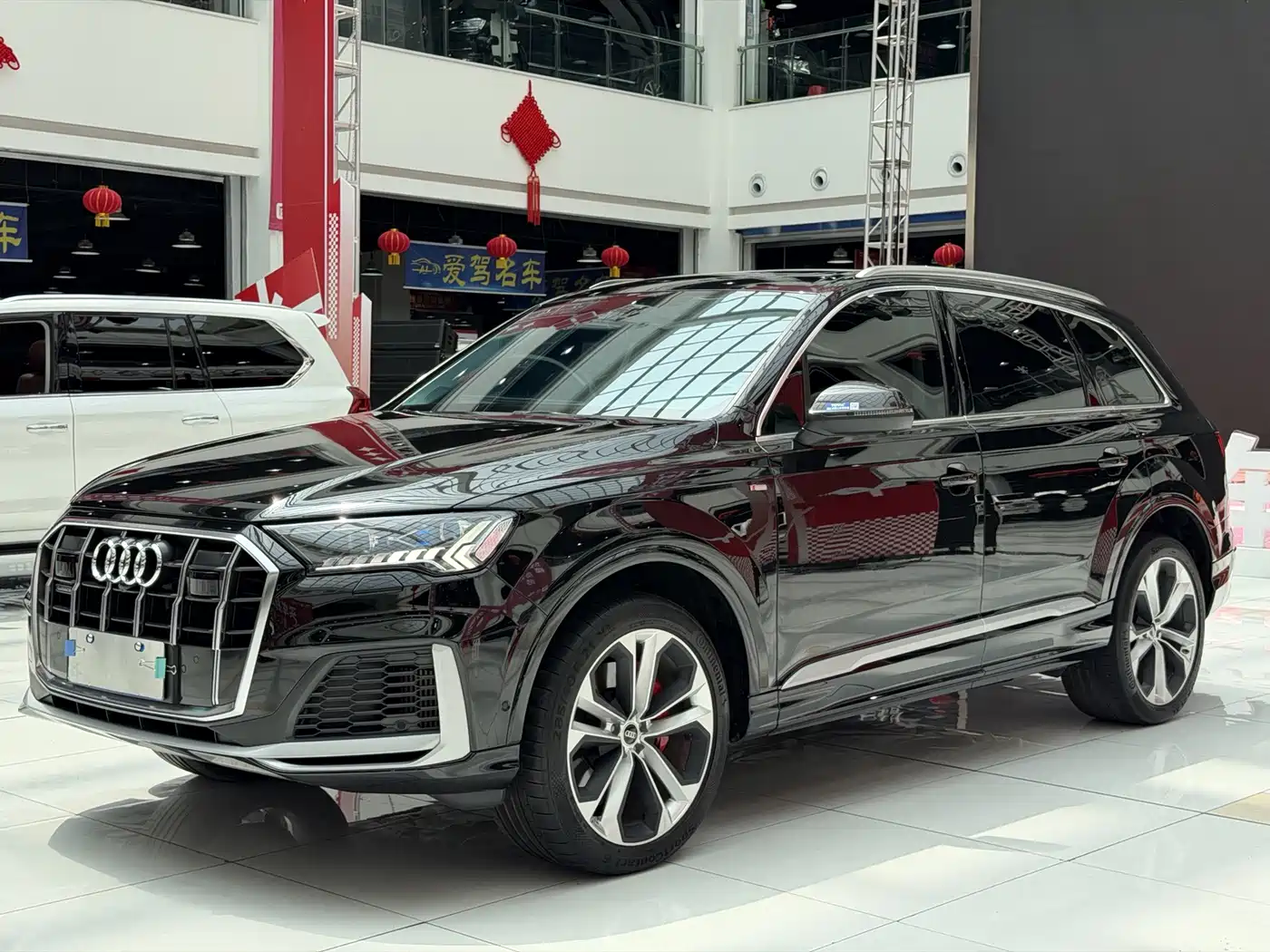 Audi Q7 2023 55 TFSI quattro S Premium