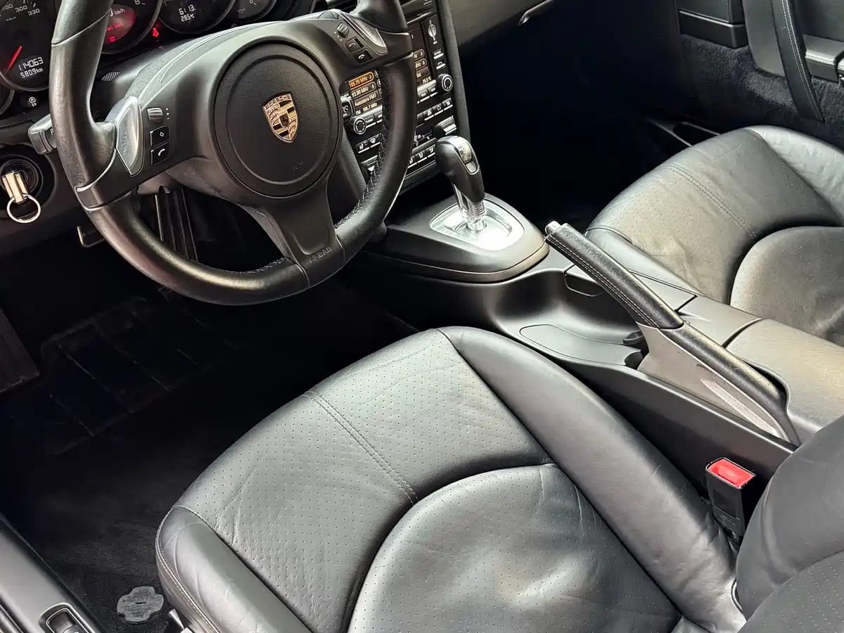 Porsche 911 2010 Carrera Cabriolet 3.6L фото 11