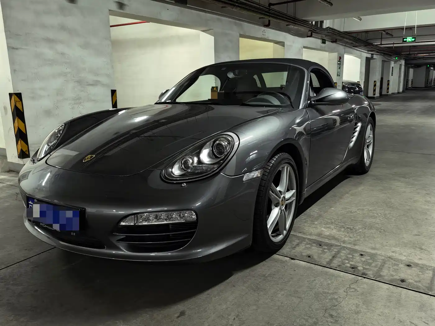 Porsche Boxster 2011 Boxster Black Edition 2.9L