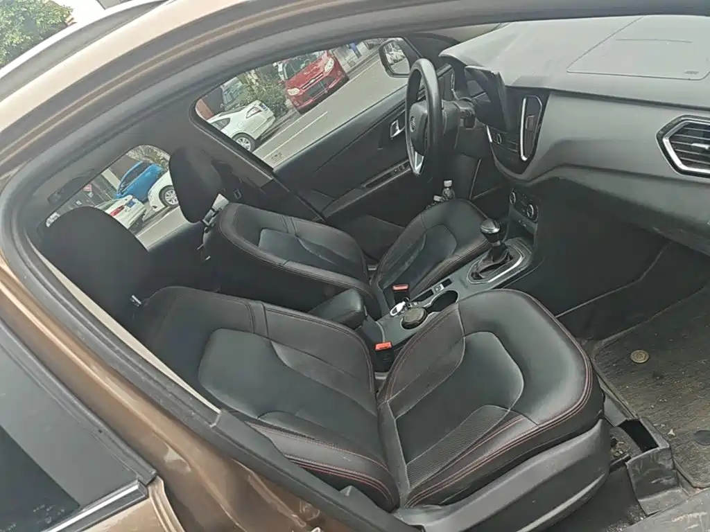 FAW Senya R7 2017 2017 Model 1.6L Automatic Smart