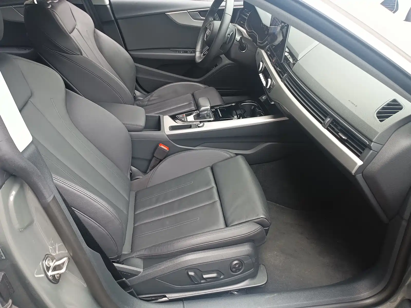 Фото 8 - Audi A5 (Import)