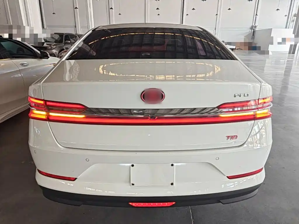 BYD Qin Pro 2019 2019 Super Energy Edition 1.5TI Auto Smart Connection Sharp Enjoyment Type China V