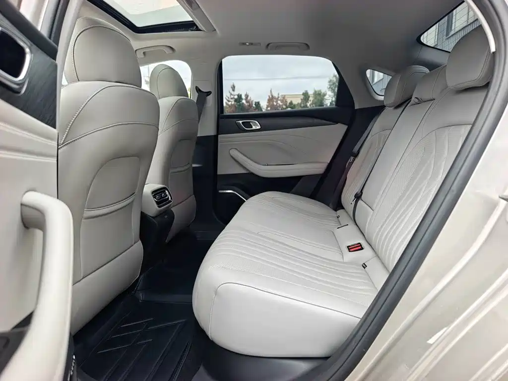 Geely Galaxy Galaxy Stellar 6 2025 2025 Base Version