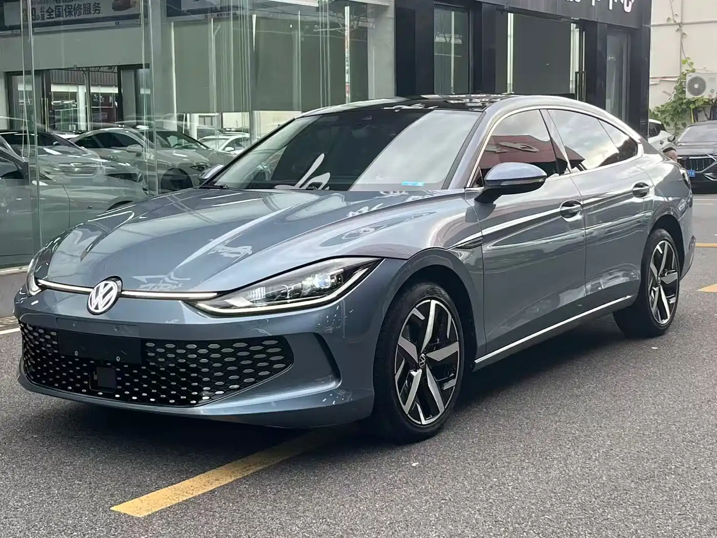Volkswagen Lamando, миниатюра 2