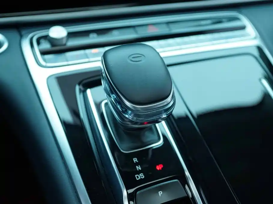 GAC Trumpchi Trumpchi M8 2021 Leading Show Series 390T Luxury Edition фото 9
