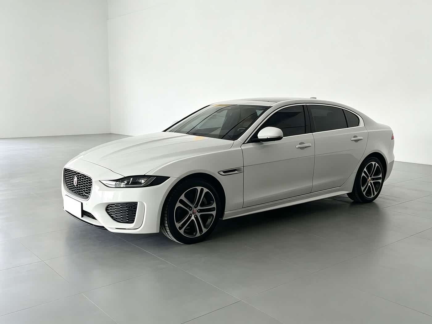 Jaguar XEL