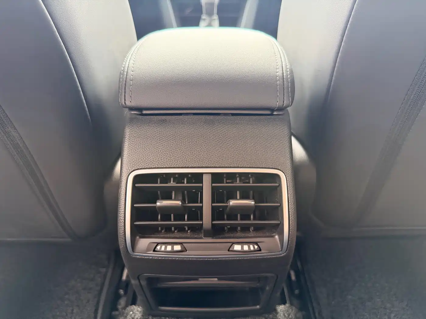 Peugeot 408 2024 2024 360THP Dá Dá Edition Latour