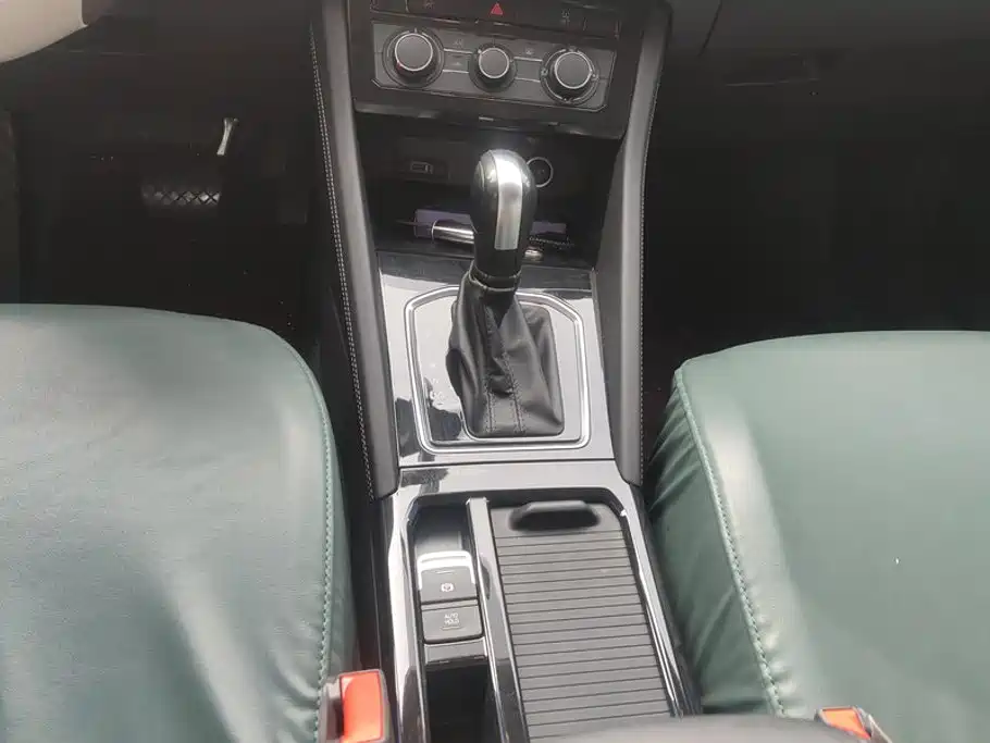 Jetta VS5 2024 2023 280TSI Auto Progressive Type