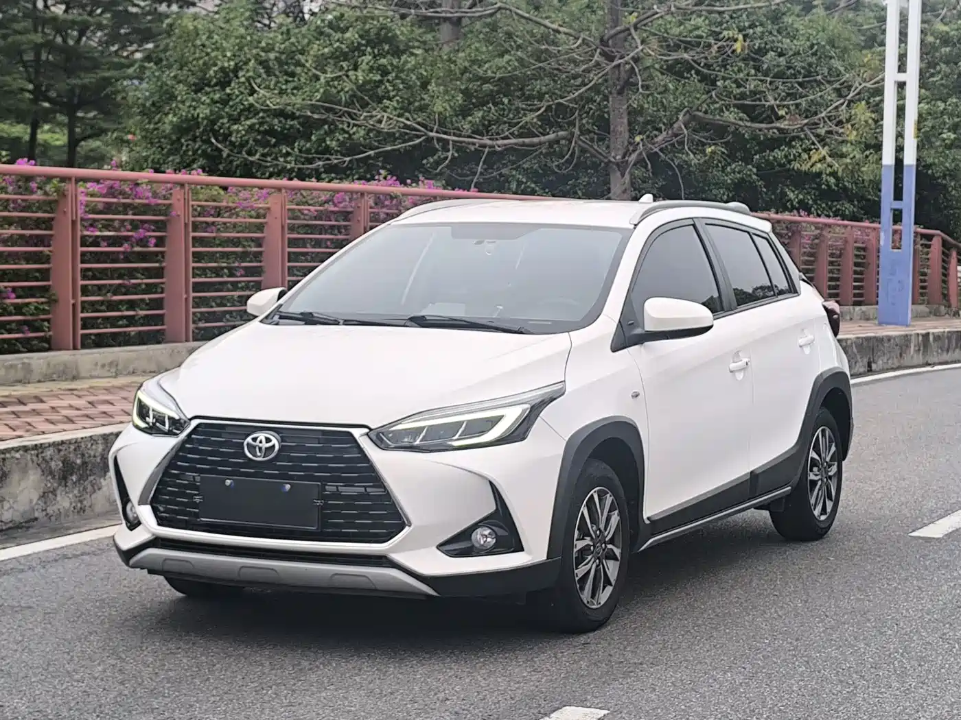 Toyota YARiS L Zhi Xuan 2022 Zhi Xuan X 1.5L CVT Luxury PLUS Edition фото 2