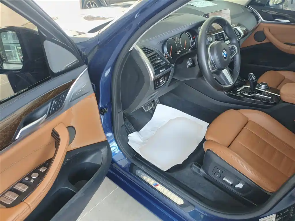BMW X3 2018 xDrive30i Leading M Sport Package China V фото 16