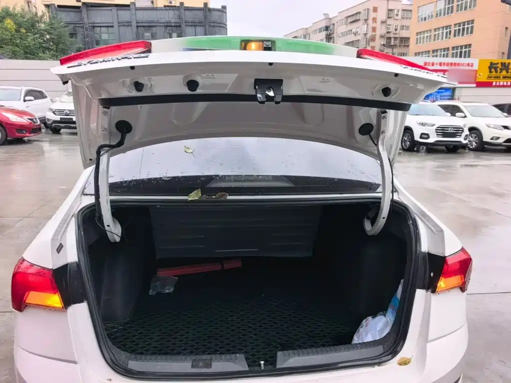 Škoda Rapid 2022 2020 1.5L Manual Standard