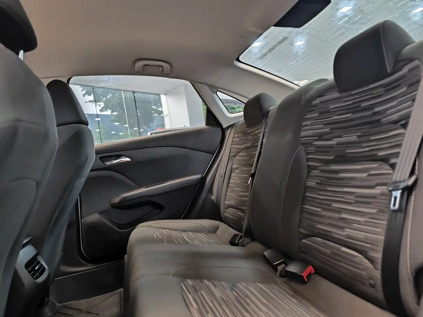 Chevrolet Monza 2023 1.5L DCT Enjoyment Edition фото 23