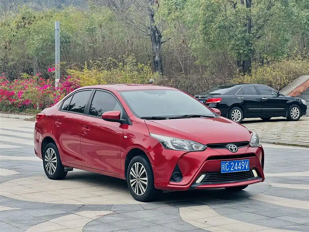 Toyota YARiS L Zhi Xiang 2017 1.5E CVT Charming Edition фото 6