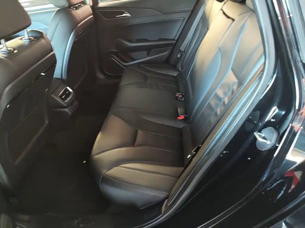 Hongqi H5 2026 2022 Model Classic Edition 1.5T DCT Flag Joy Edition