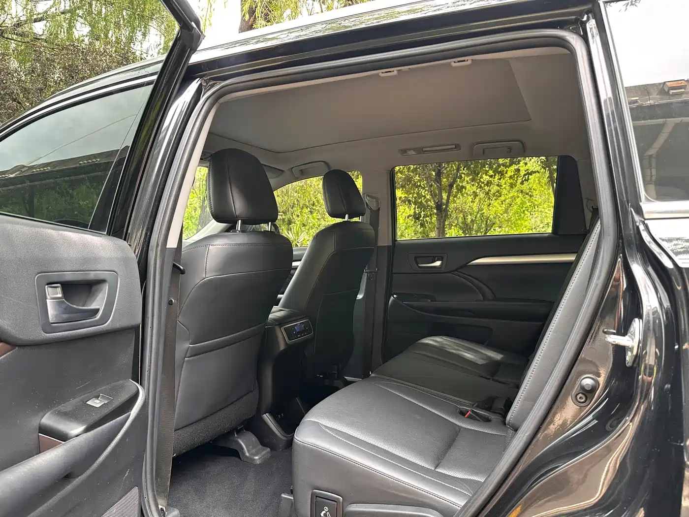 Toyota Highlander 2018 2.0T 4WD Luxury 7-seater (China V) фото 8