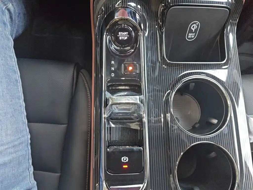 GAC Trumpchi Trumpchi E8 NEV 2024 Model 150km MAX+ фото 14