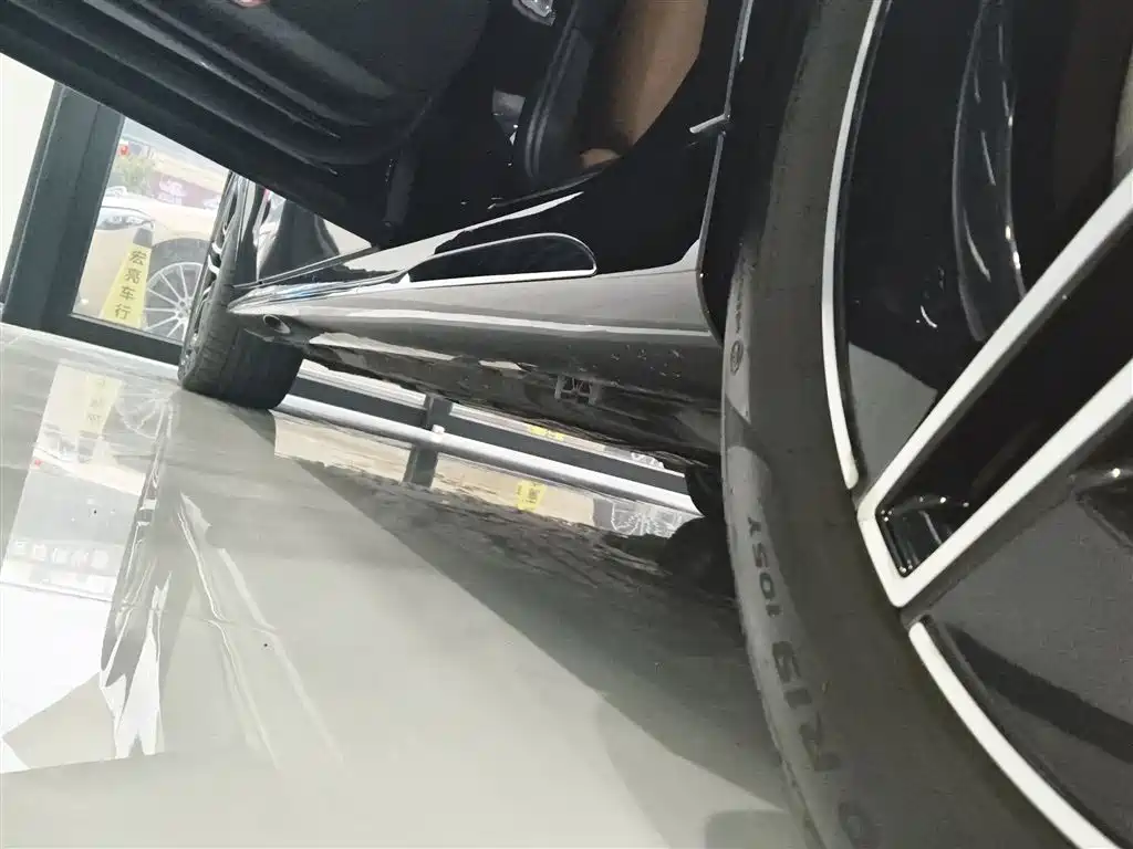 Mercedes-Benz E-Class 2024 Model E 300 L Luxury Sport фото 21