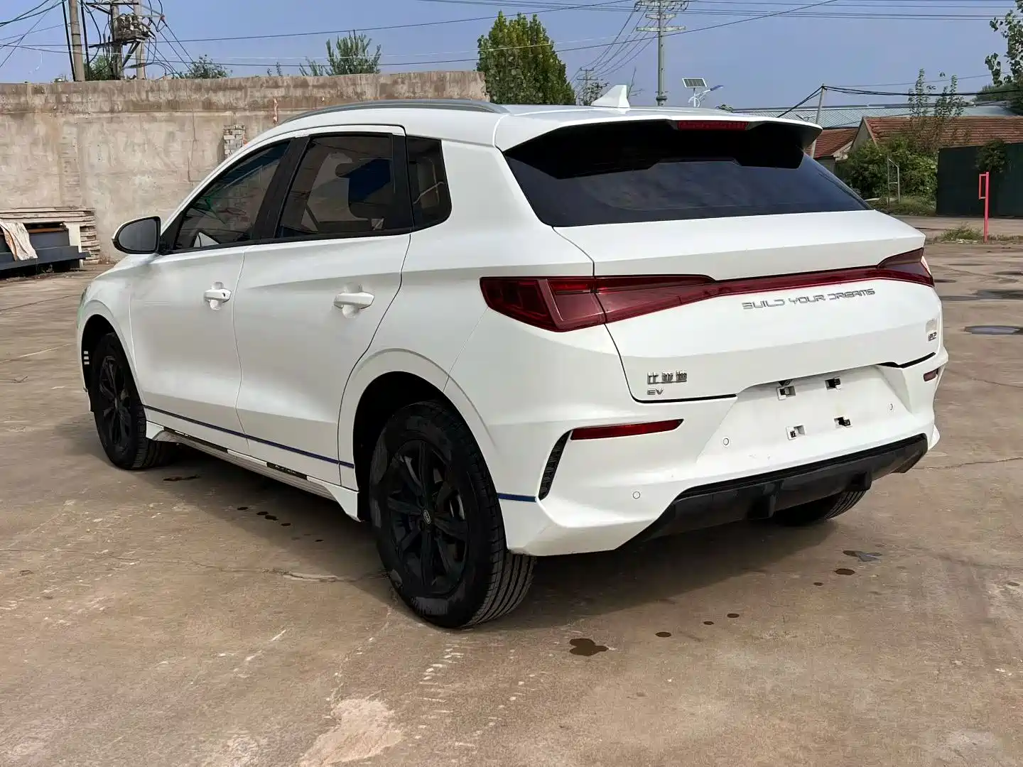 Фото 6 - BYD e2
