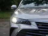 Фото 9 - Toyota Avalon