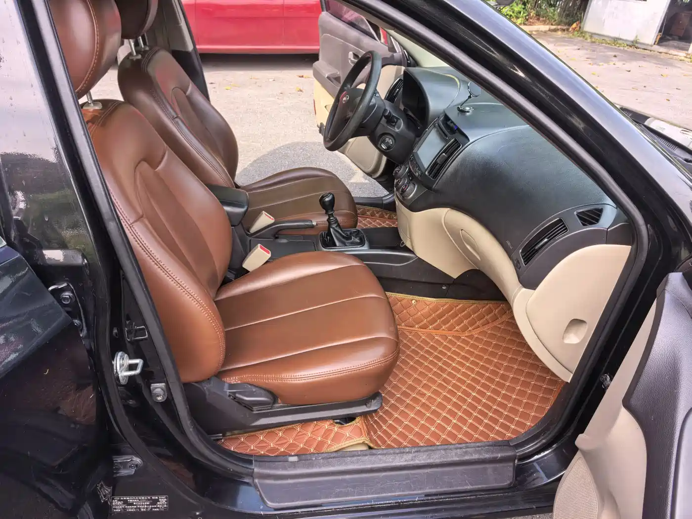Hyundai Elantra 2011 1.6L Manual Comfort фото 9