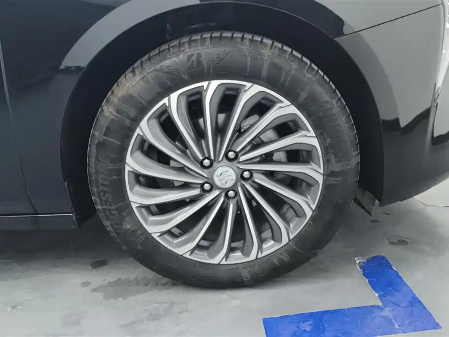 Buick LaCrosse 2023 28T Premium Edition фото 6