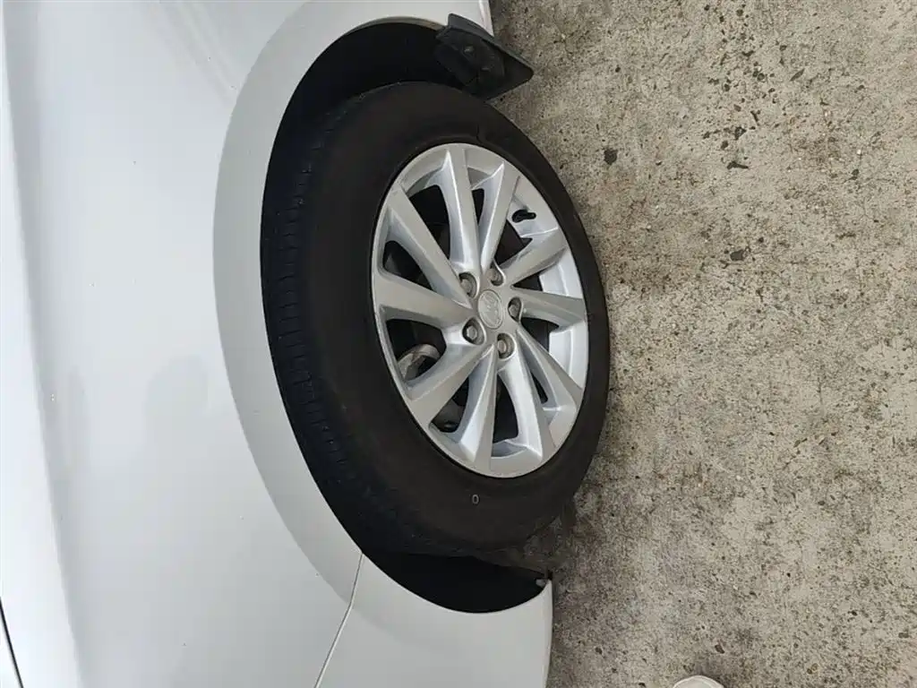 Buick Verano 2017 Sedan 15S Automatic Leading фото 23