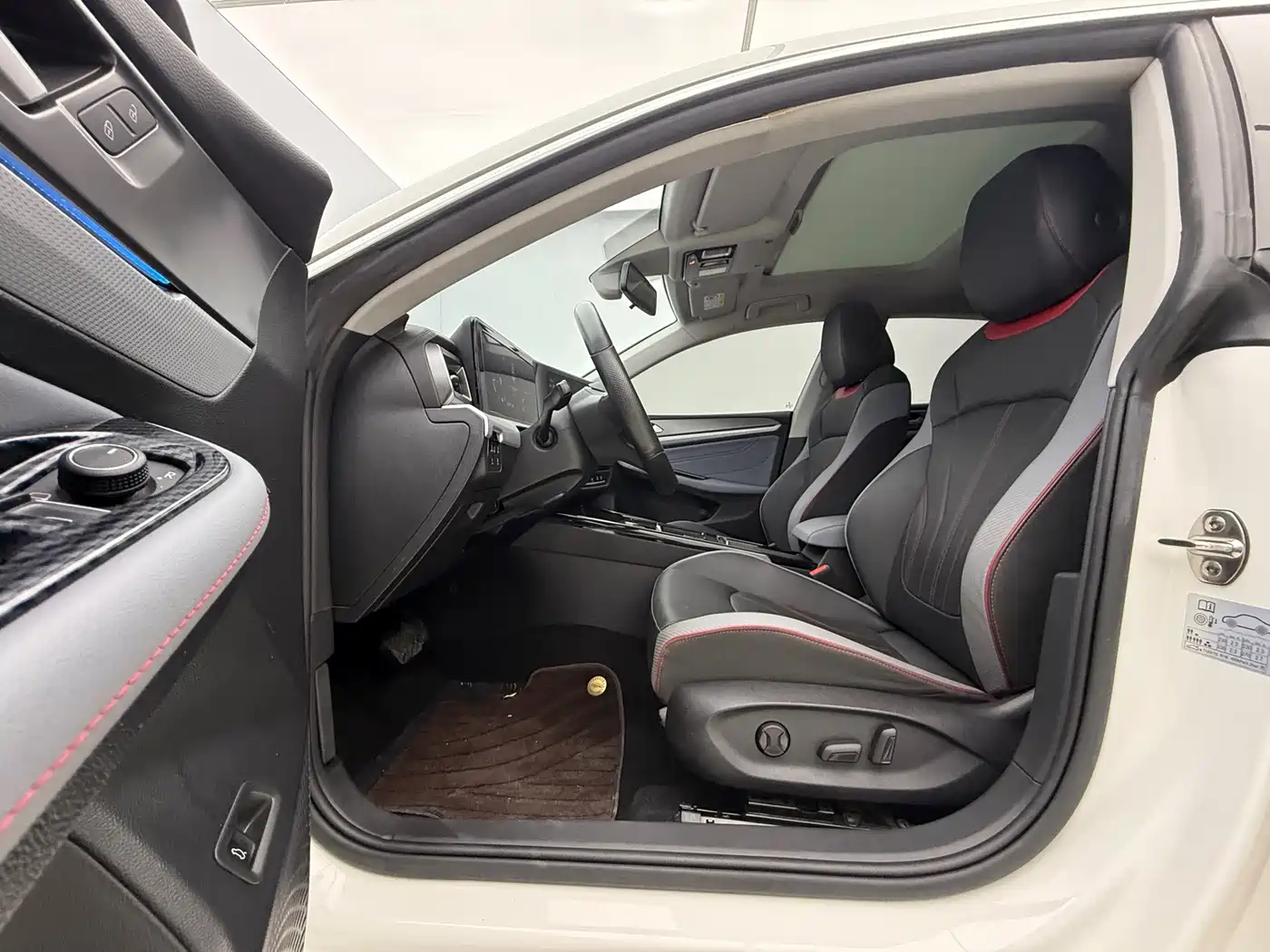 Volkswagen Lamando 2022 Lamando L 280TSI DSG Cool Edition фото 18