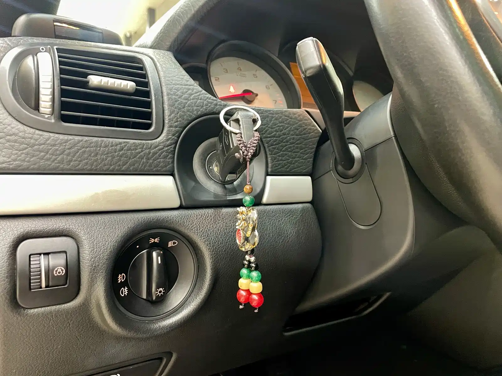 Photo 17 - Porsche Cayenne