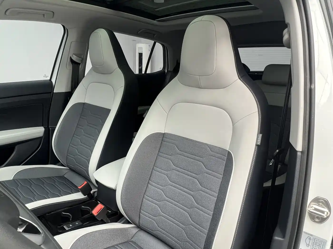 Volkswagen Tharu 2025 New Edge 1.5L Aspiration Edition фото 11