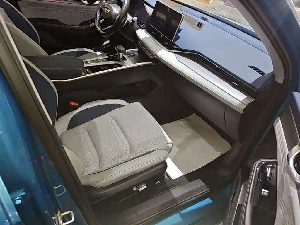 Фото 25 - Geely Preface