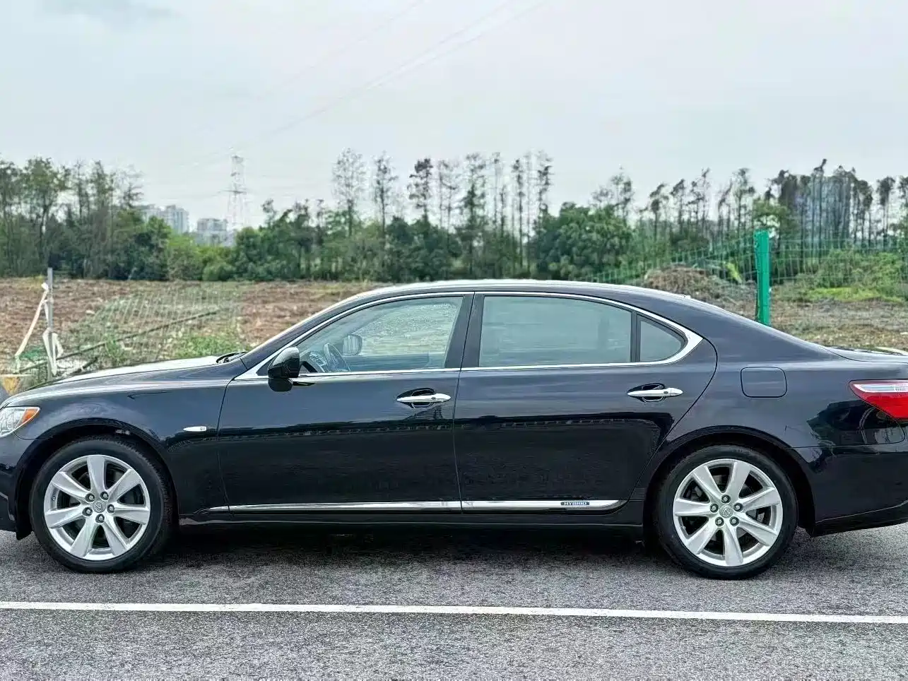 Lexus LS 2007 600hL Premium Edition фото 2