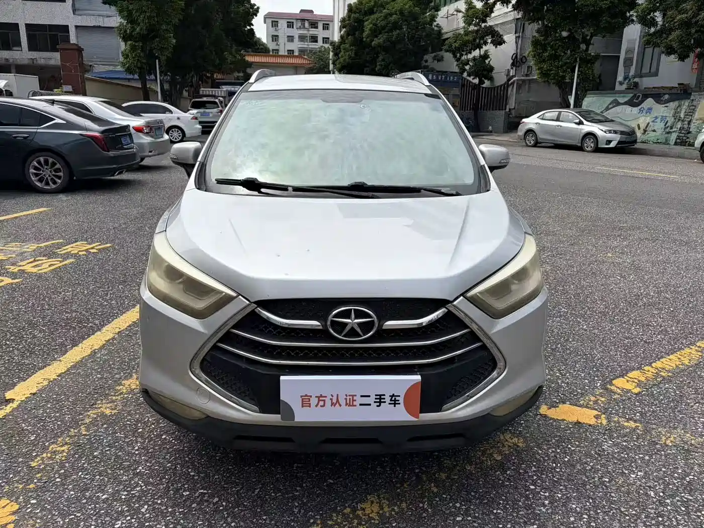 JAC Motors Refine S3 2014 2014 1.5L Manual Luxury Smart