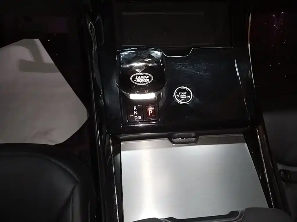 Land Rover Range Rover Sport 2024 2024 360PS S