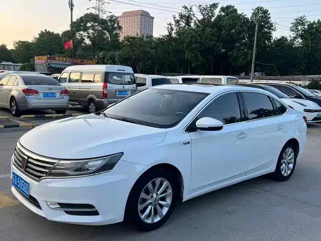  Roewe Roewe i6 2017 20T Auto Internet Smart Enjoy Edition