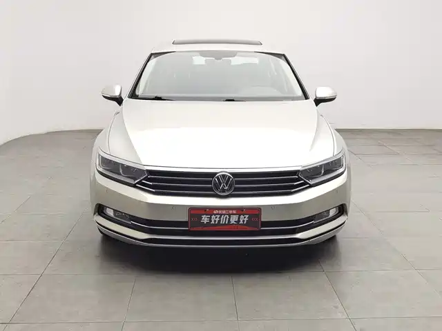 Volkswagen Magotan 2017 330TSI DSG Luxury — фото 3