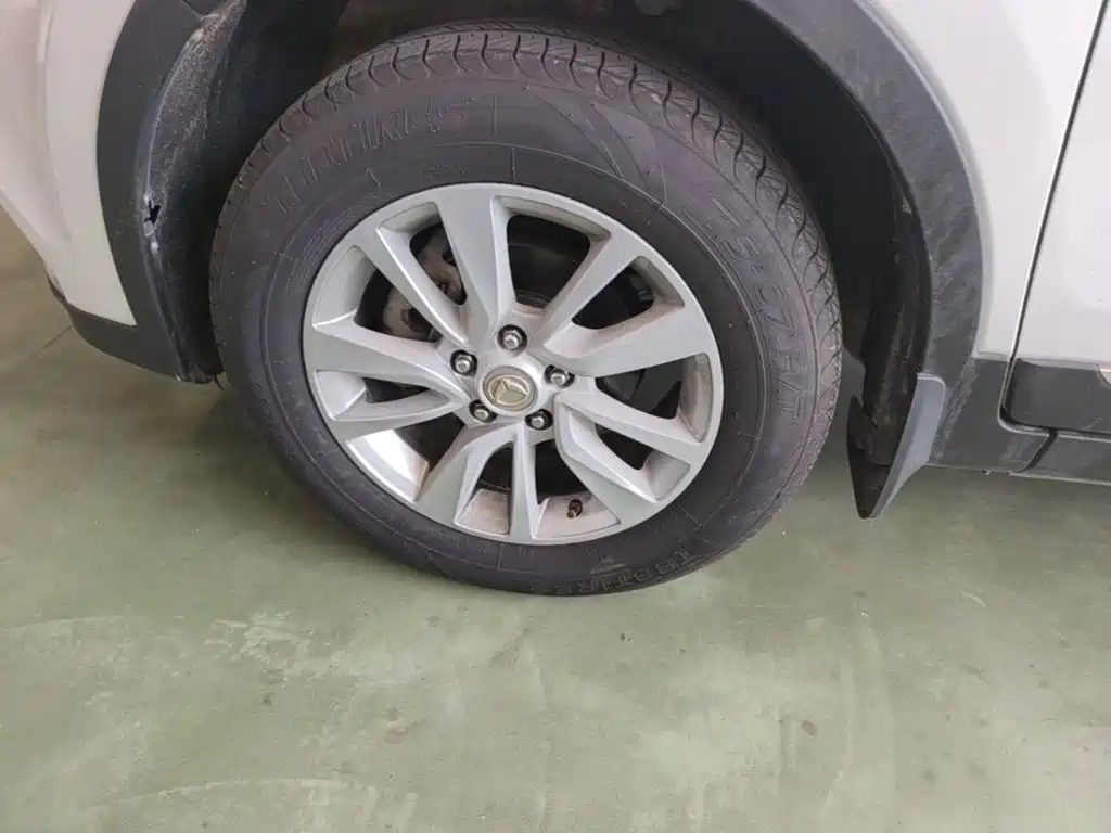 BAIC Huansu S6 2016 2017 1.5T CVT Delight