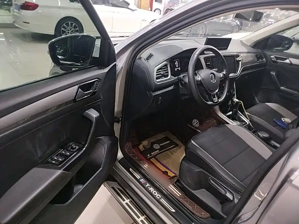 Volkswagen T-ROC 2018 2018 230TSI DSG 2WD Progressive China V