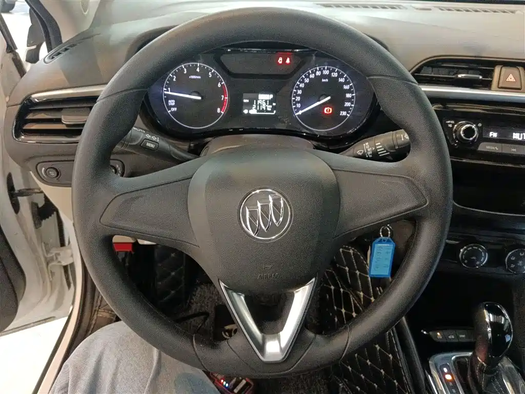 Buick Excelle 2018 15N CVT Elite фото 11